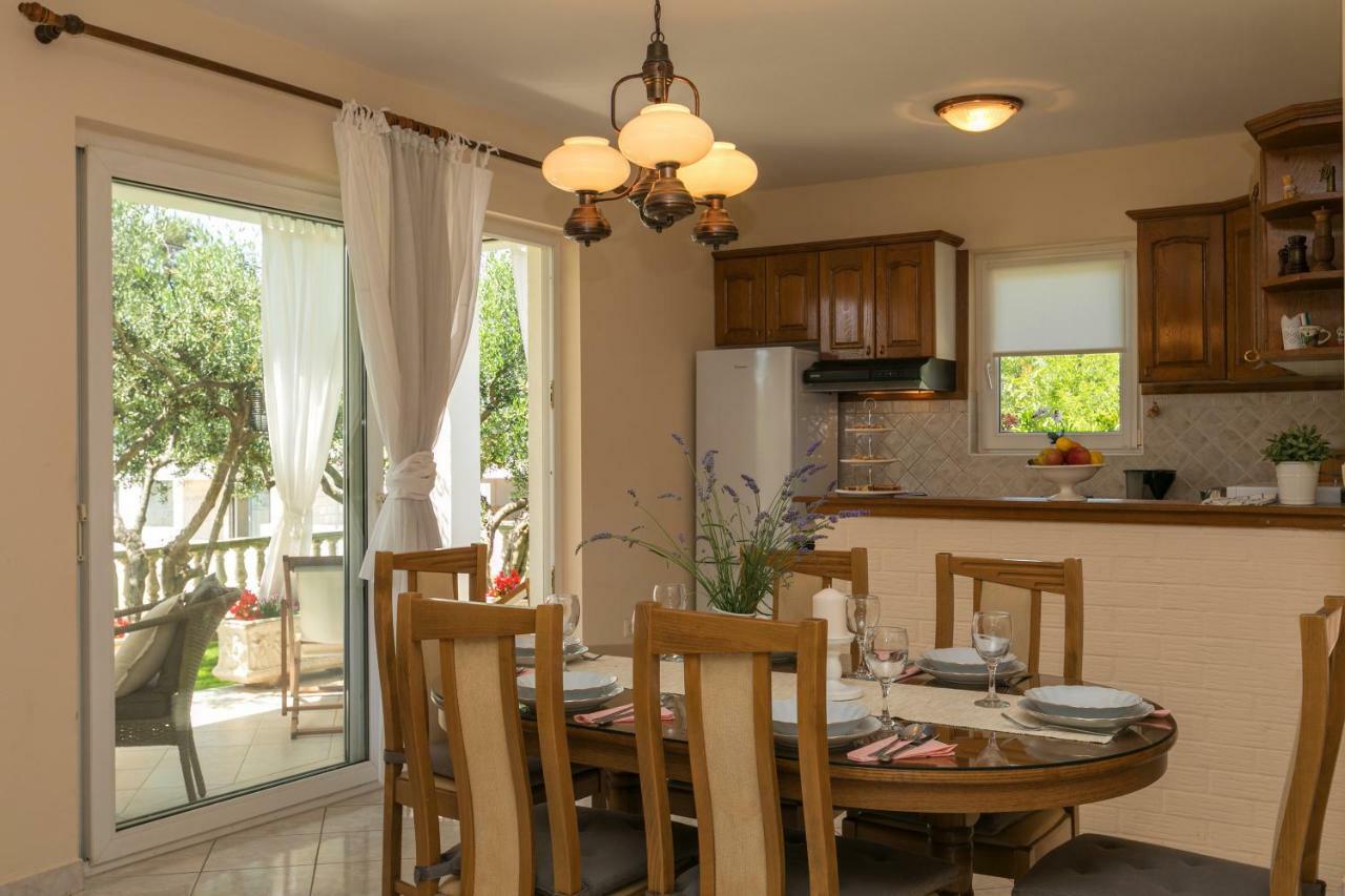 Villa Bosko Kaštela Buitenkant foto